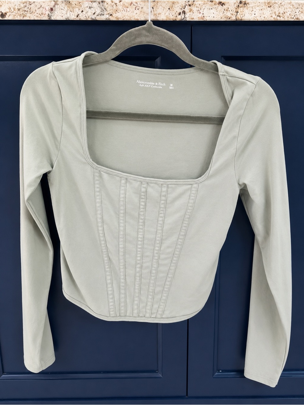 Abercrombie & Fitch Sage Square-Neck Long Sleeve Crop Top